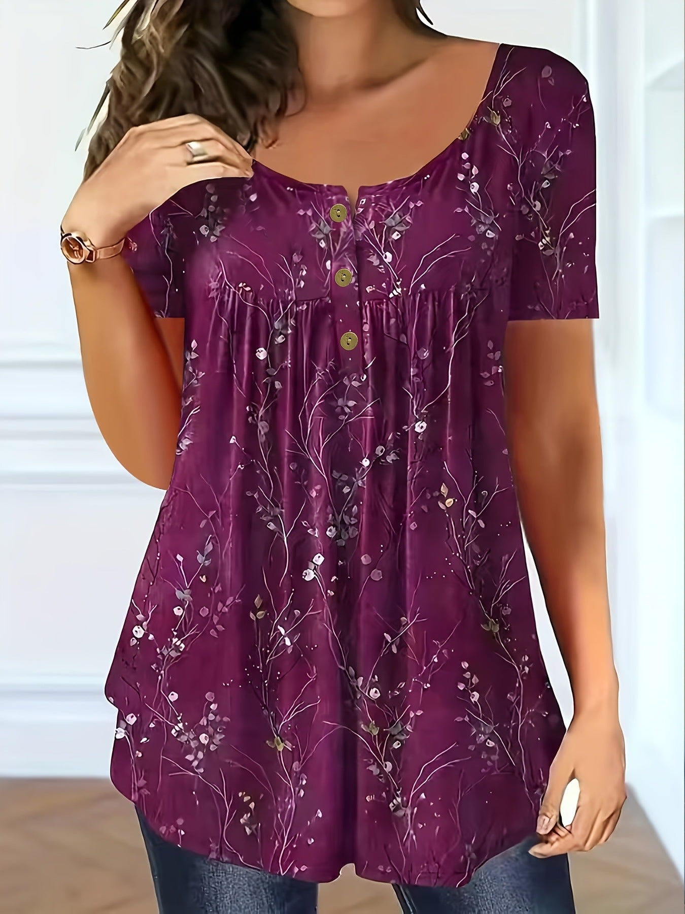 Ženski plisirani tunika s cvjetnim printom - elegancija koja se kreće s vama.